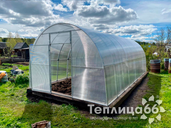 Теплица Рада Астра Люкс, оцинкованный профиль 20х40, покрытие из поликарбоната, шириной 3 метра (шаг 1 м)